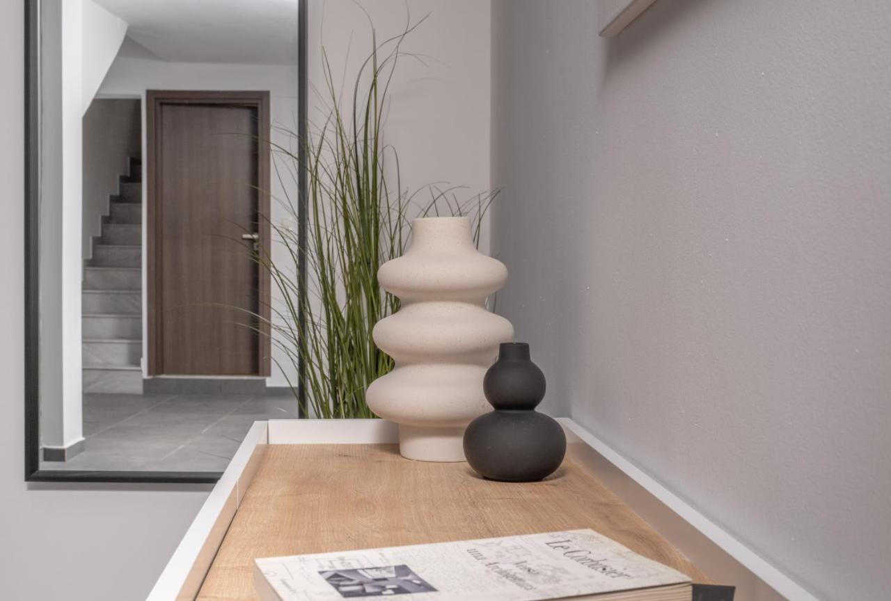 Zen Central Luxury Apartment Iraklio Exterior foto